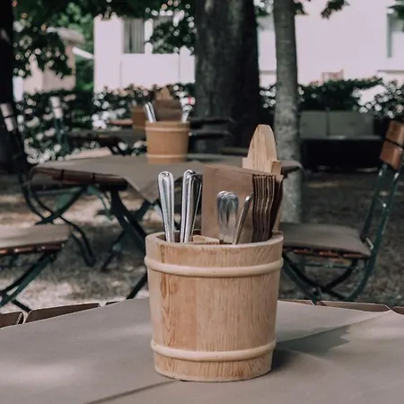 Restaurant & Engelkeller Hotel Memmingen