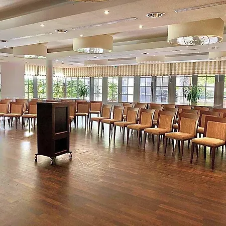ホテル Restaurant & Engelkeller 4*