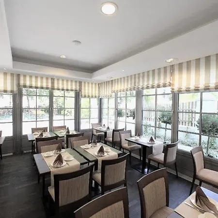 Restaurant & Engelkeller 4* メミンゲン