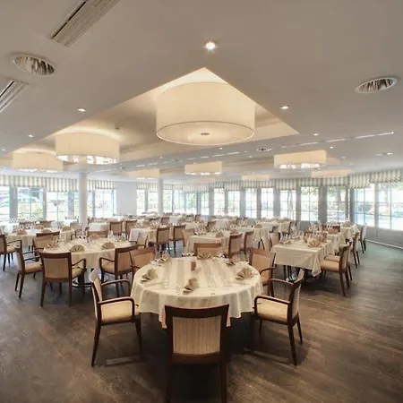 Restaurant & Engelkeller ホテル