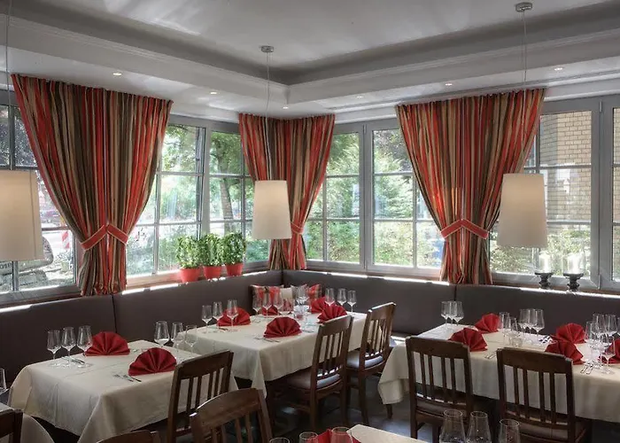 Restaurant & Engelkeller Hotel 4*